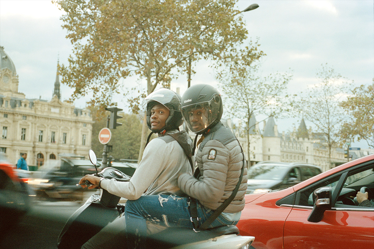 0930Paris001