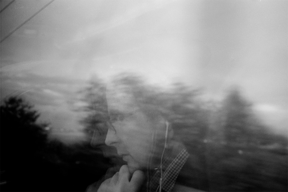 1002Paris0012